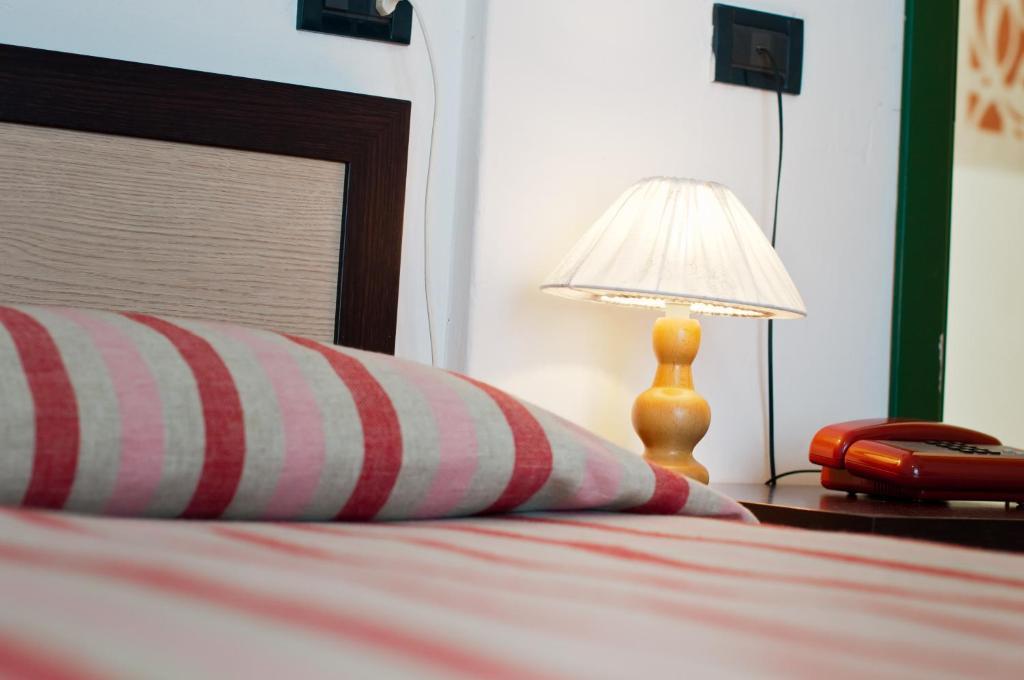 Hotel Milan Rosolina Mare Phòng bức ảnh